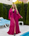 Long beach tunic  от viscose и polyester, светла и свободна, с плажна визия, показана на снимката.