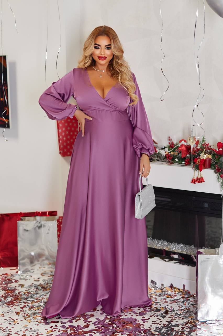 Robe longue avec décolleté