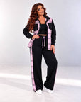 Fleece-lined set with checked inserts, cotton and polyester, shown in the image, with cosy and stylish design.