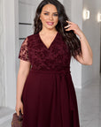 Short dress with decorated mesh , polyester и viscose, модел с елегантен дизайн и модни детайли.