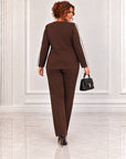 Blouse and trouser set made from polyester, viscose and lycra, model from the brand Composition, with comfortable and elegant design.