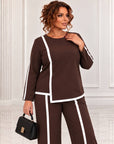 Blouse and trouser set made from polyester, viscose and lycra, for stylish and comfortable everyday appearance.