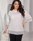 Whiteа Lace T-shirt  от cotton и elastane, стилна и уup toбна за ежедневна носия.