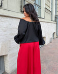 Set with wide-leg trousers, polyester and lycra, image of elegant fashion set.