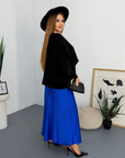 Satin dress and soft jumper set made from polyester, viscose and elastane, beautiful and comfortable for everyday wear.