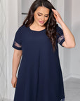 Vestido holgado con bordado