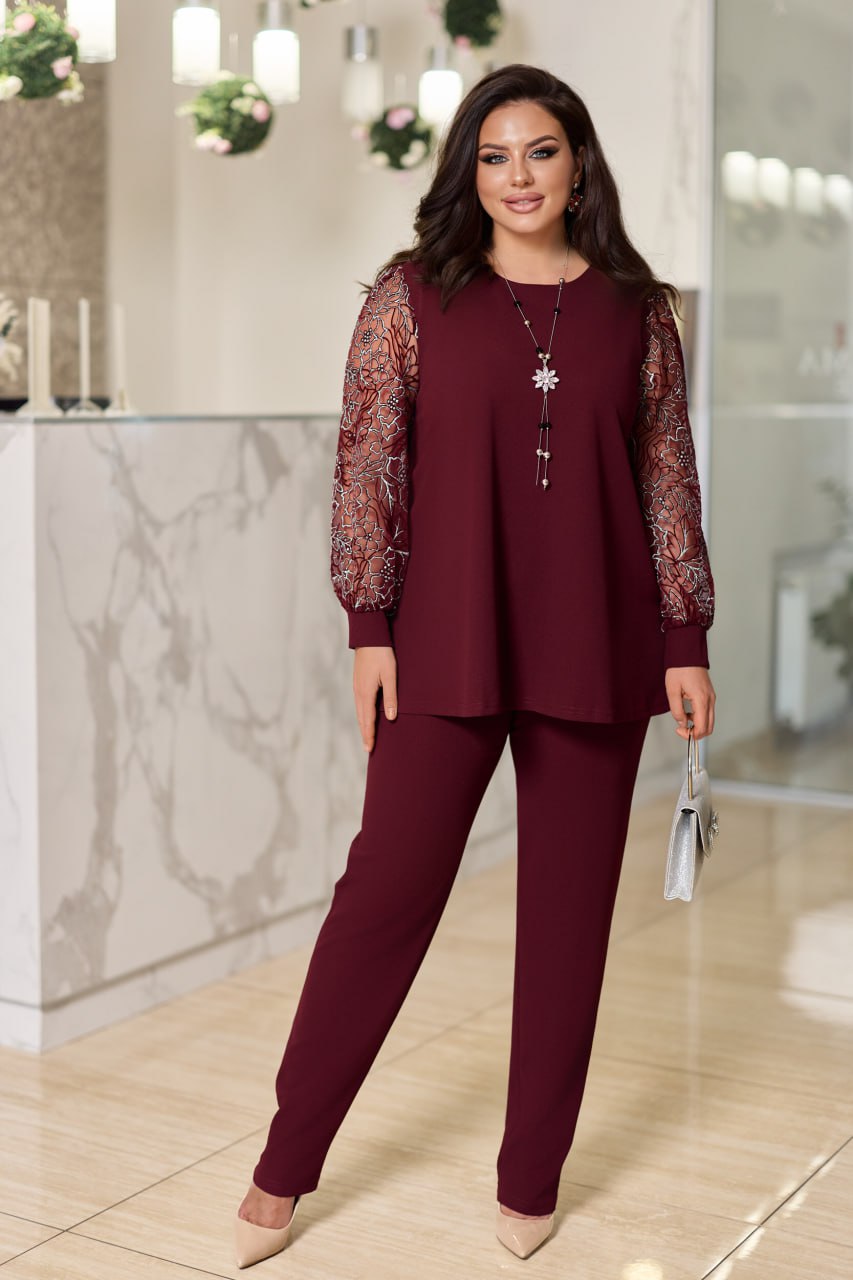 Set blusa con rete e pantaloni