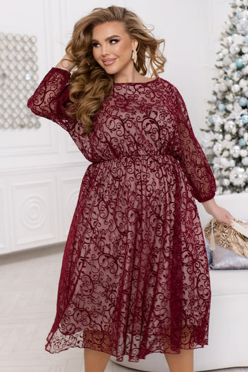 Avondjurk van tule met vlokken