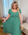Long summer dress with a slit  от viscose и cotton, въвеждаща свеж летен стил, показана на снимката.