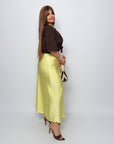 Falda midi