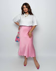 Midi skirt NewYear25 със смес от polyester и cotton, Whiteа и стилна за празничен стил, показана върху модел.