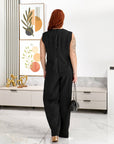 Set of vest and trousers  от polyester и viscose, модерен и стилен за ежедневна облеклост.