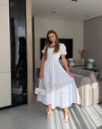 Rochie midi din bumbac brodat