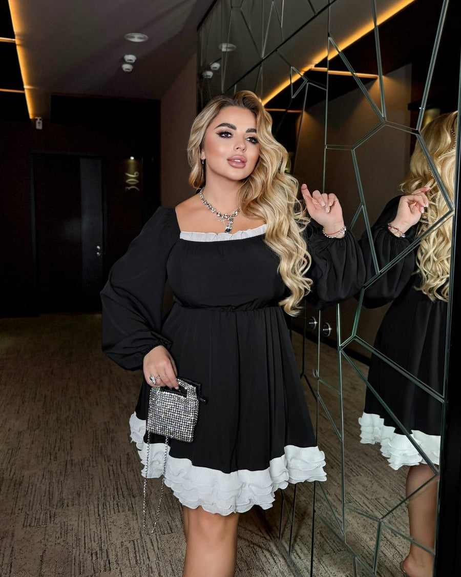 Krátké šaty s volánky