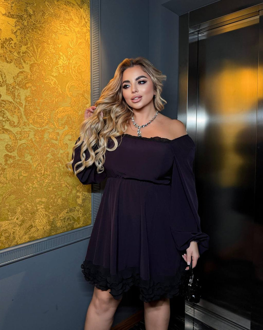 Krátké šaty s volánky