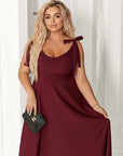 Дълга soft рокля от polyester, модел EU082025, в елегантен дизайн, изображение на изображението.