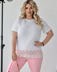 Стилни клинове от viscose, polyester и elastan, подходящи за ежедневни и официални облекла, в модерен дизайн.