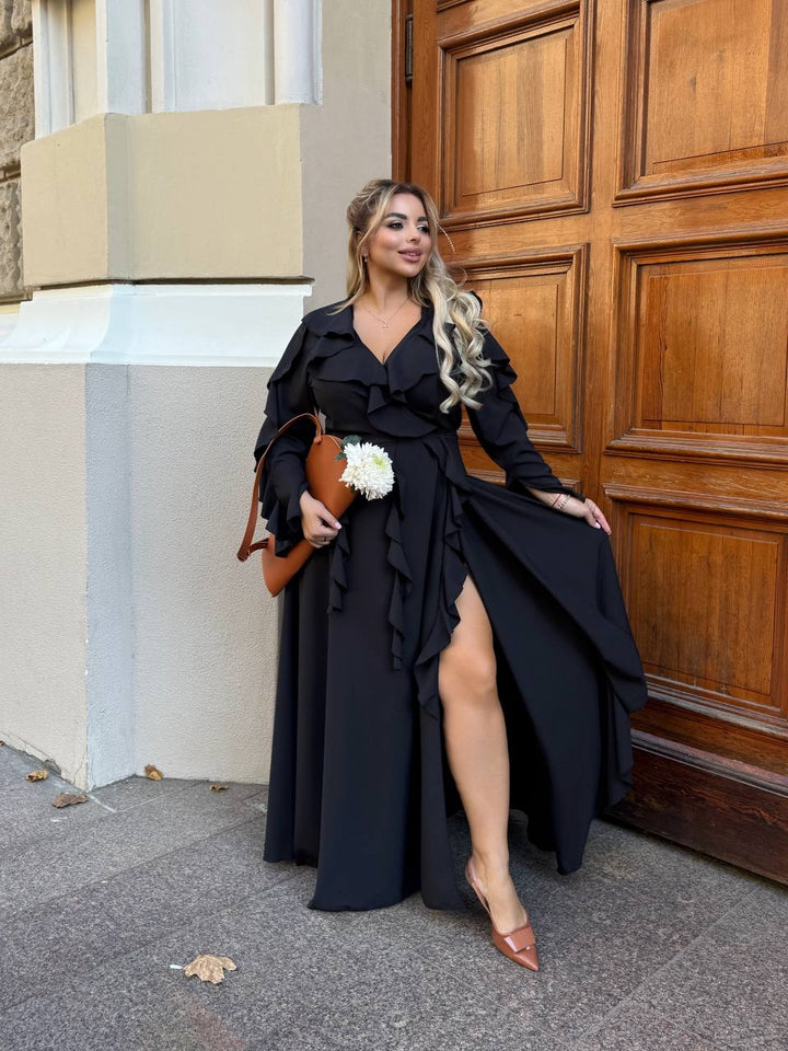 Long ruffled dress  - Twiggy Shop