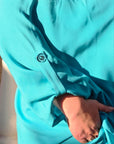 Комплект shirt и shorts от памучна Fabric, произведени от 70% cotton и 30% polyester, за комфорт и стил.