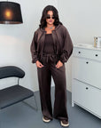 Velvet set with back embroidery, 80% cotton, 20% polyester, image of soft and stylish product.