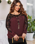 Set with a lurex jumper, IT brand, polyester 70%, viscose 25%, elastane 5%, for stylish winter appearance.