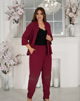 Linen trousers with decorative stones , комплект Waist linen 80% и polyester 20%, показан на изображението.