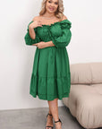 Vestido evasé confeccionado en tejido suave