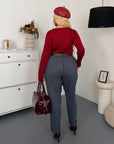 Corduroy trousers from an Italian brand, with viscose, cotton and elastane, shown in the image.