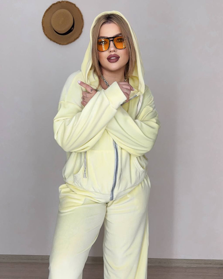 Velvet set with hood  - Twiggy Shop