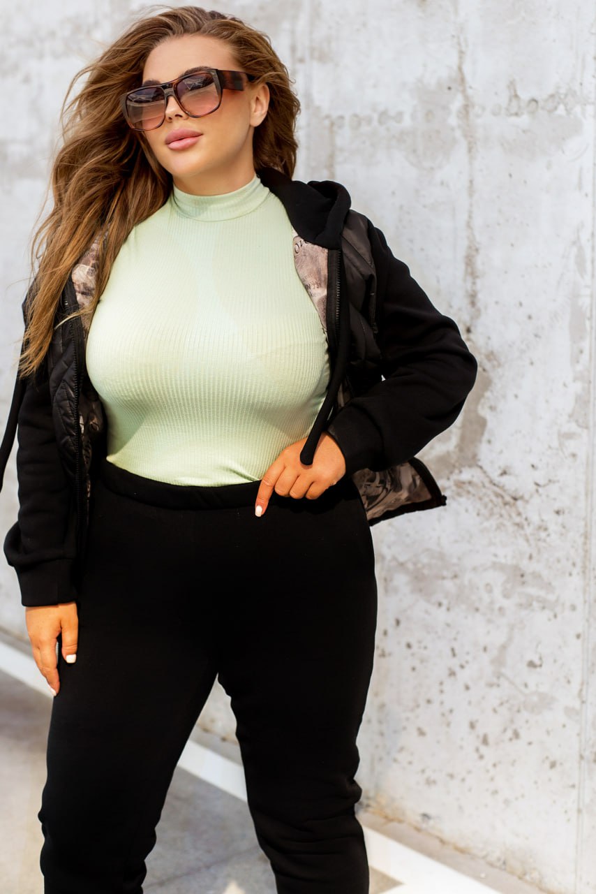 Casual set with a windbreaker  - Twiggy Shop