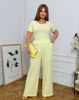Knit set  с cotton, polyester и elastan, показан на изображението, с меки и удобни материи.