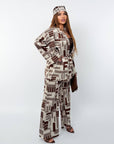 Printed set with a scarf  от polyester, viscose и elastan, с ярки цветни принтове и мека Fabric.