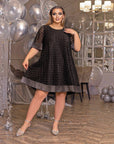 Loose-fit dress made of mesh  - Twiggy Shop
