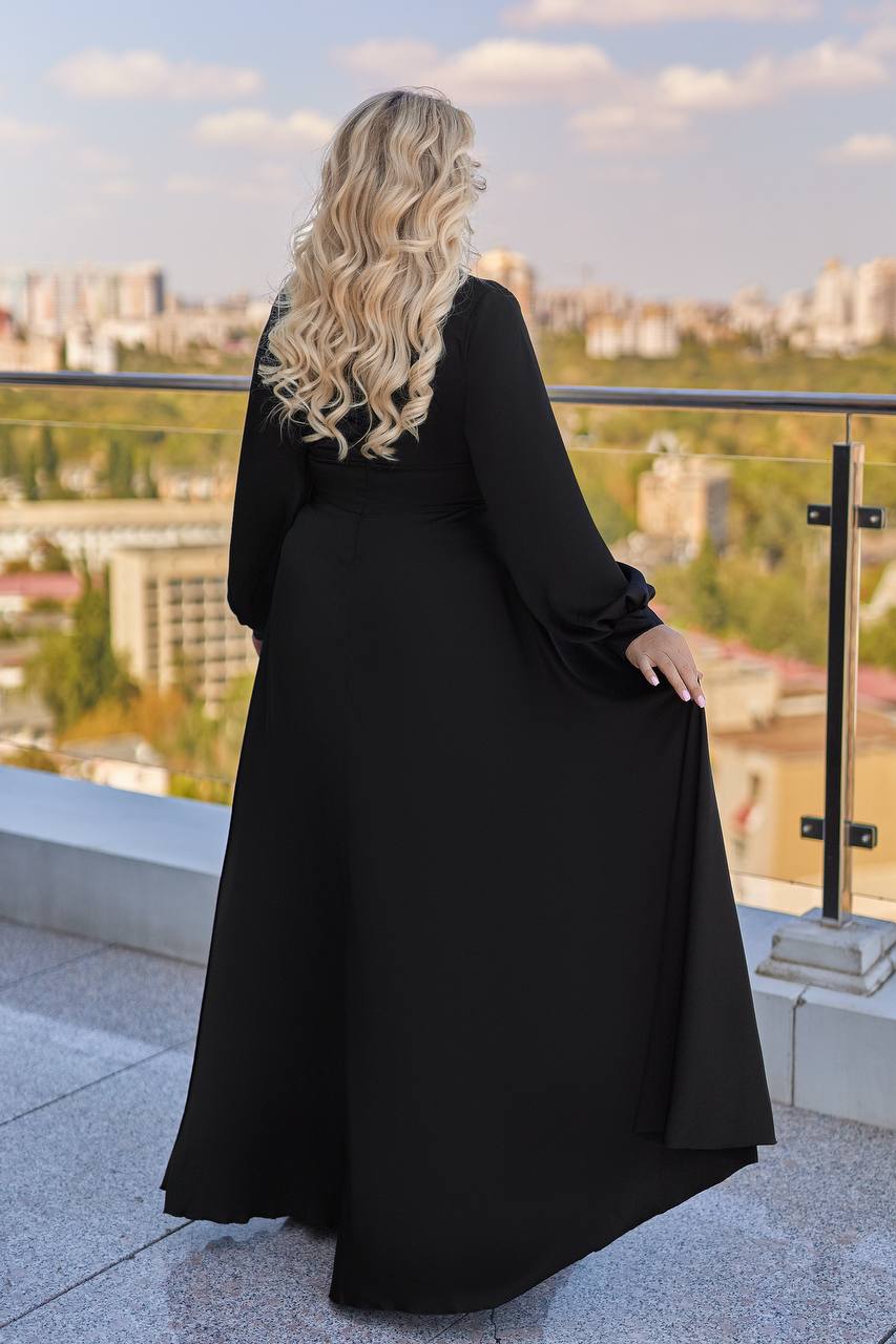 Long dress with neckline  - Twiggy Shop
