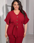 Blouse and trousers set  с polyester, lycra и nylon, модел на снимката в свежи цветове и комфортен дизайн.