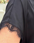 Vestido con encaje delicado