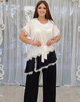 Conjunto con delicado encaje