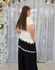 Conjunto con delicado encaje