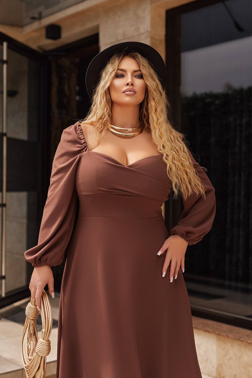 vestido midi evasé