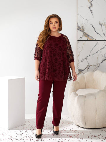 Blouse and pants set