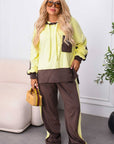 Casual set with bright accents , от viscose и cotton, с цветни детайли и комфортна кройка.