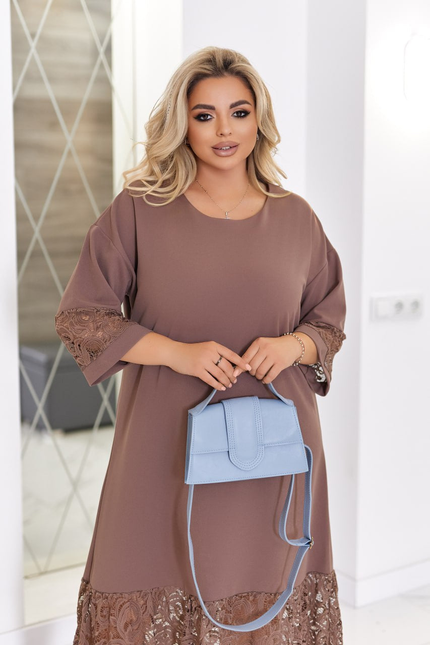 Straight-cut dress with lace - Twiggy Shop