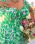 Cotton floral dress  с polyesterен Composition, показана на снимка, подходяща за летни дни и ежедневна носия.