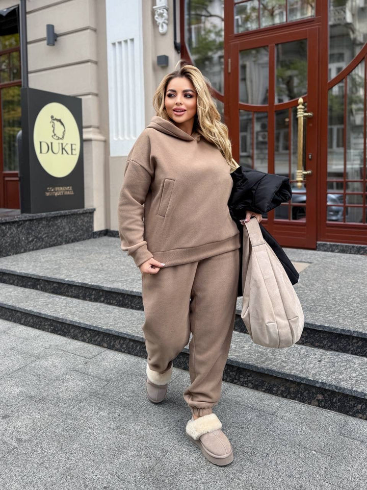 Two-piece set – sweatshirt and pants  - Twiggy Shop