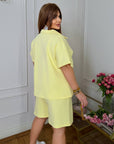 Knit set with shorts, cotton и elastane, в ярки цветове, подходящ за ежедневна носия, изображение на комплект от дрехи.