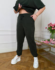 Knit set  с cotton, elastane и polyester, комфортен и стиlinen , показан на изображението.