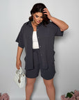 Shirt and shorts set  от polyester и elastane, български модел, показани в изображението.