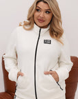 Set in pile con scritte