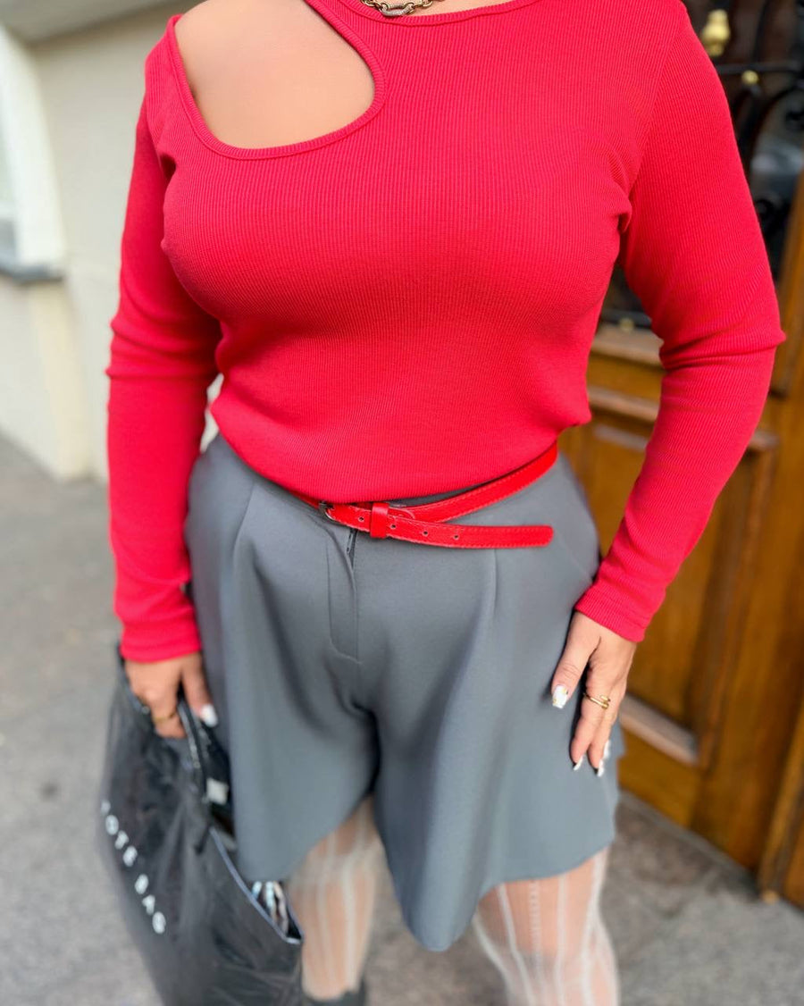 Sweater with cut-out details  - Twiggy Shop