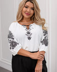 Blouse with ornaments  - Twiggy Shop